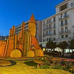Daire Lumineux Vue Et Jardin Exceptionnel 3 Etoiles Menton