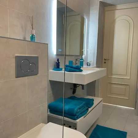 Centre Vue Imprenable Sur Et Jardin Bioves Apartment
