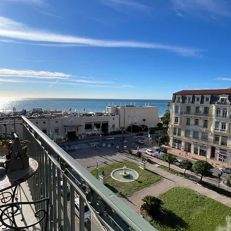 Centre Vue Imprenable Sur Et Jardin Bioves Apartment Menton